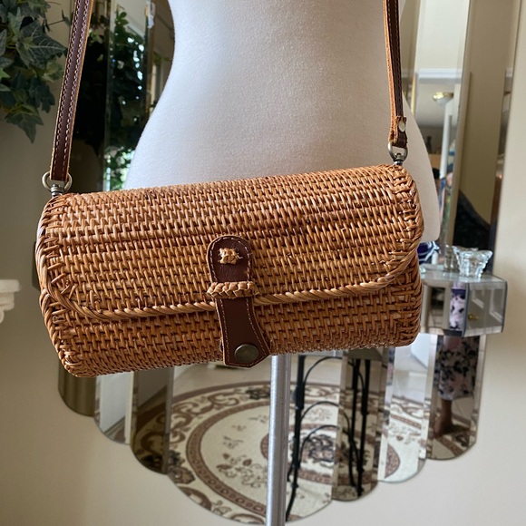 Brown Woven Crossbody Bag - Picture 5 of 7